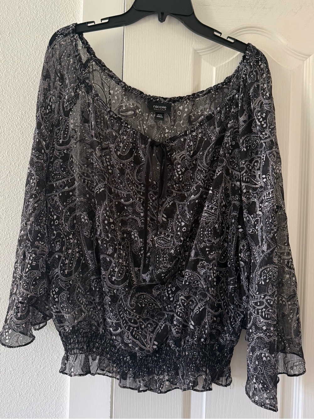 Nicole Miller Paisley Sheer Bell Sleeve Boho Blouse Black M